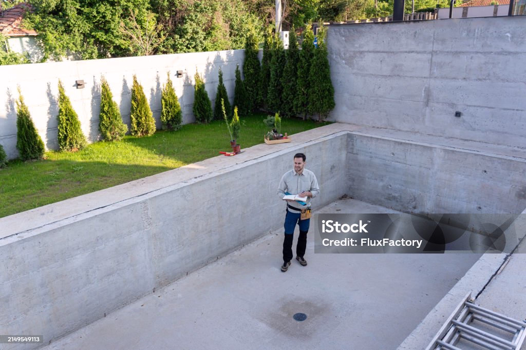 Eco-Friendly Pool Maintenance in the Desert